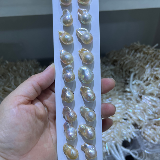 13-14mm baroque pearl earings champagne 5A 10 Pair/card