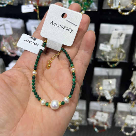 natural gemstone bracelets