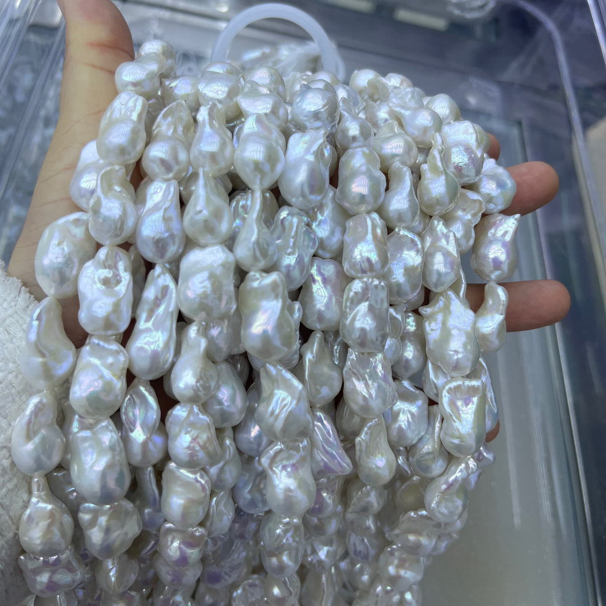 12-15mm medium size baroque fireball pearl strand white - 5A