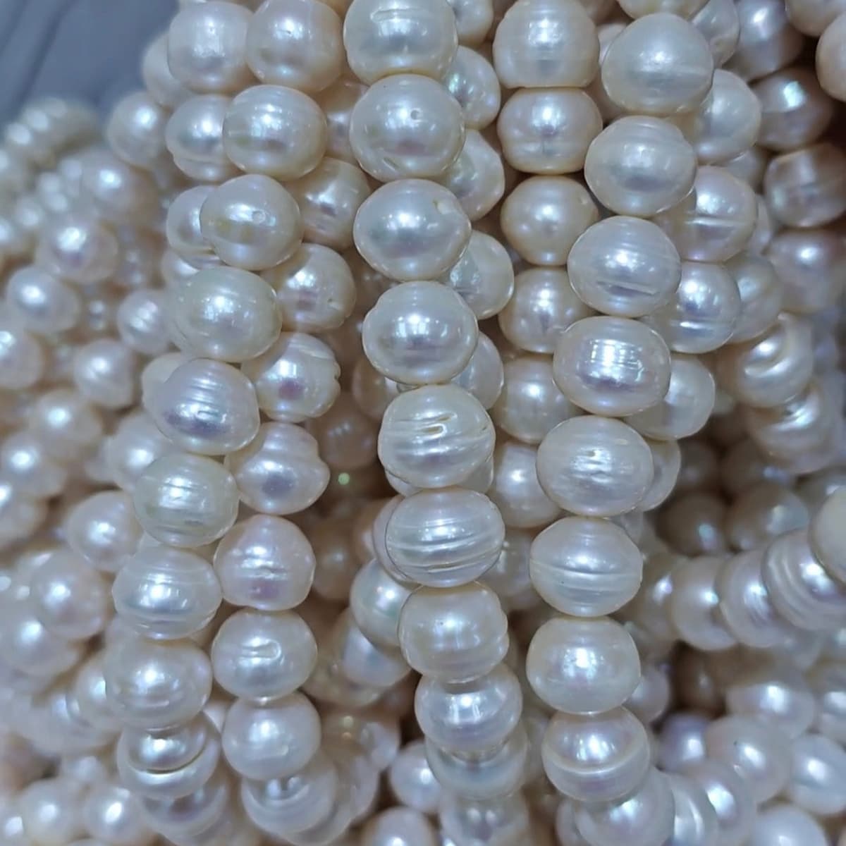 113-14mm_potato_pearl_with_stripe_3A