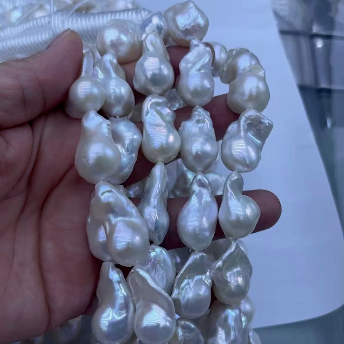 16-18mm white baroque pearl strand