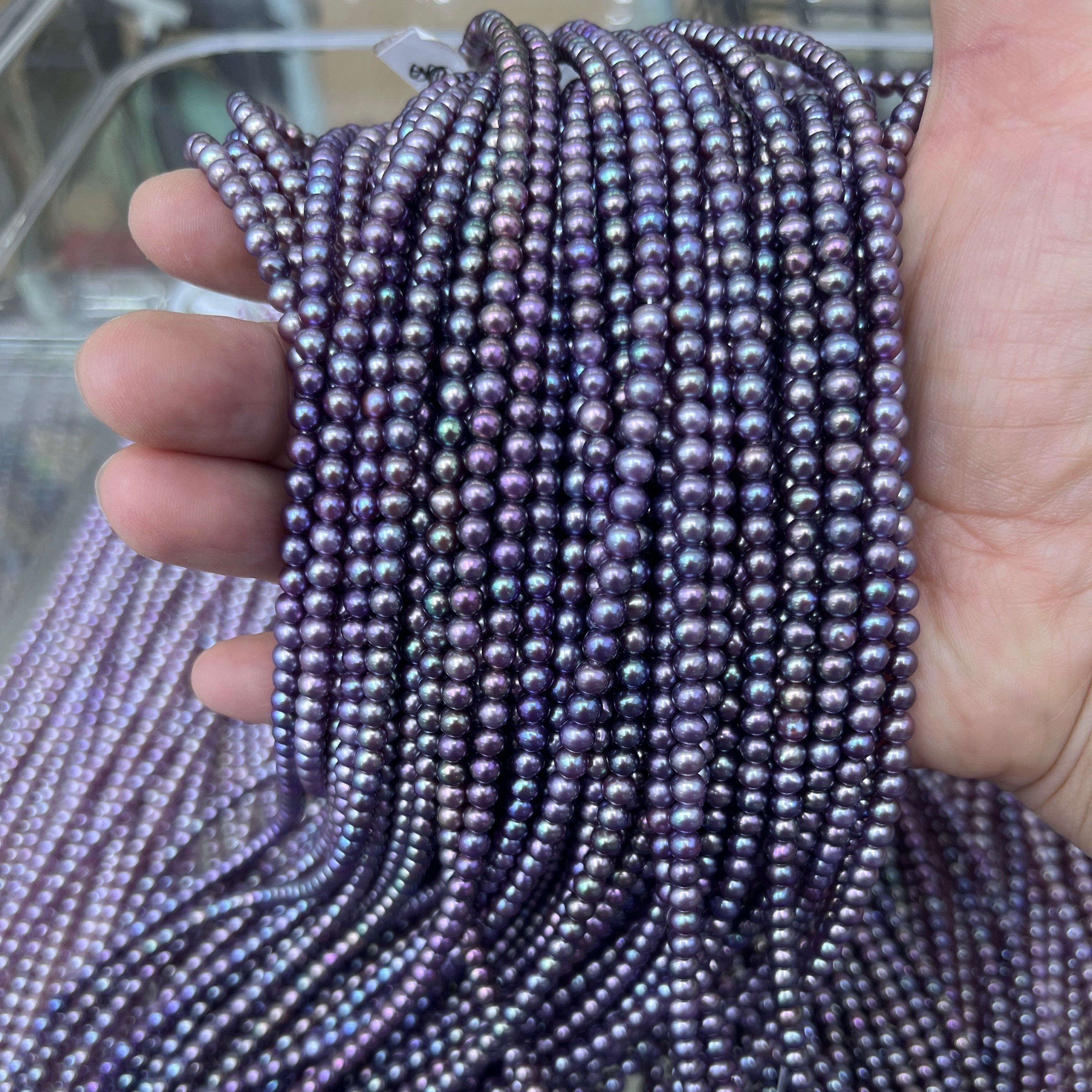 4-5mm round purple pearl strand