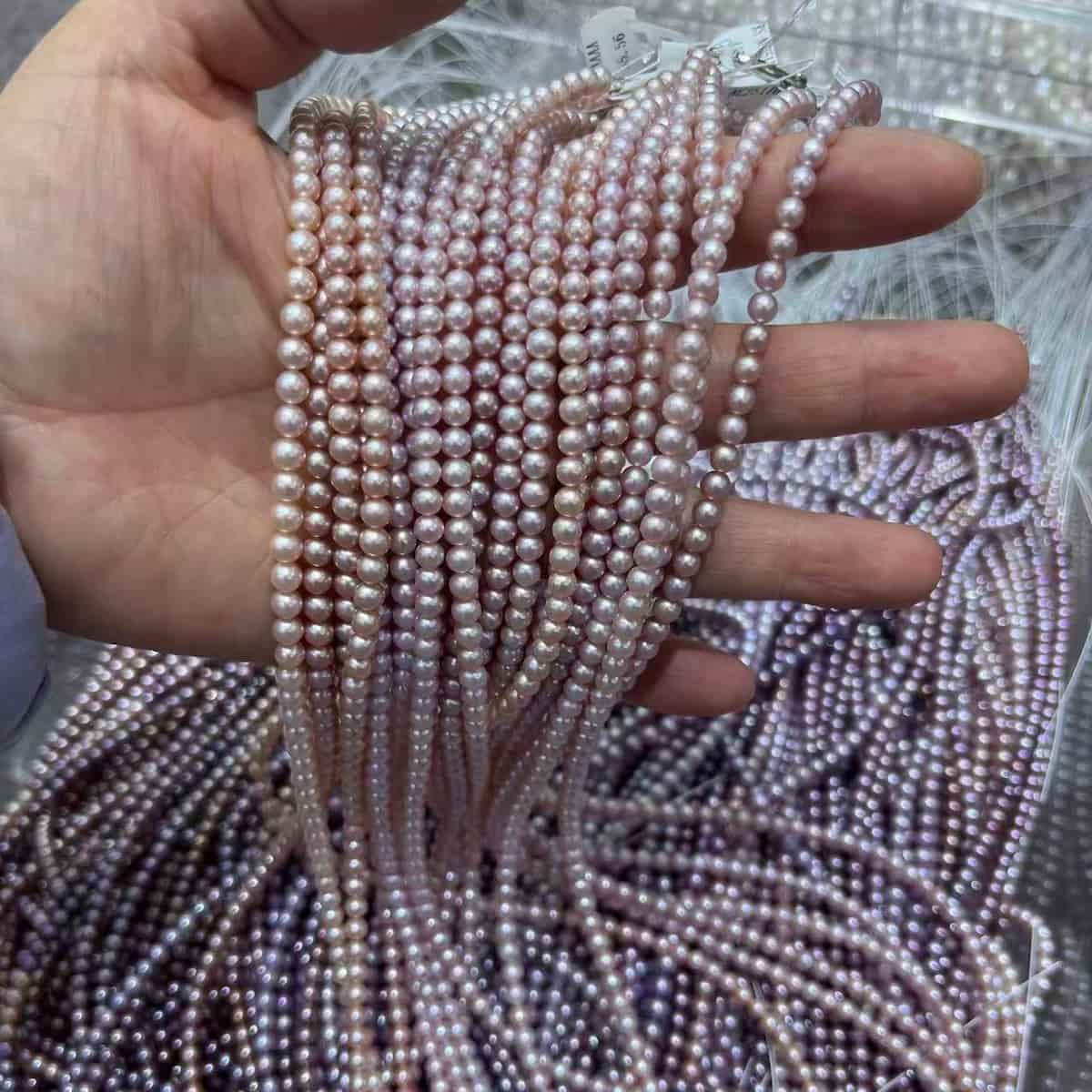 4–5mm Round Pink Pearl Strand – 4A