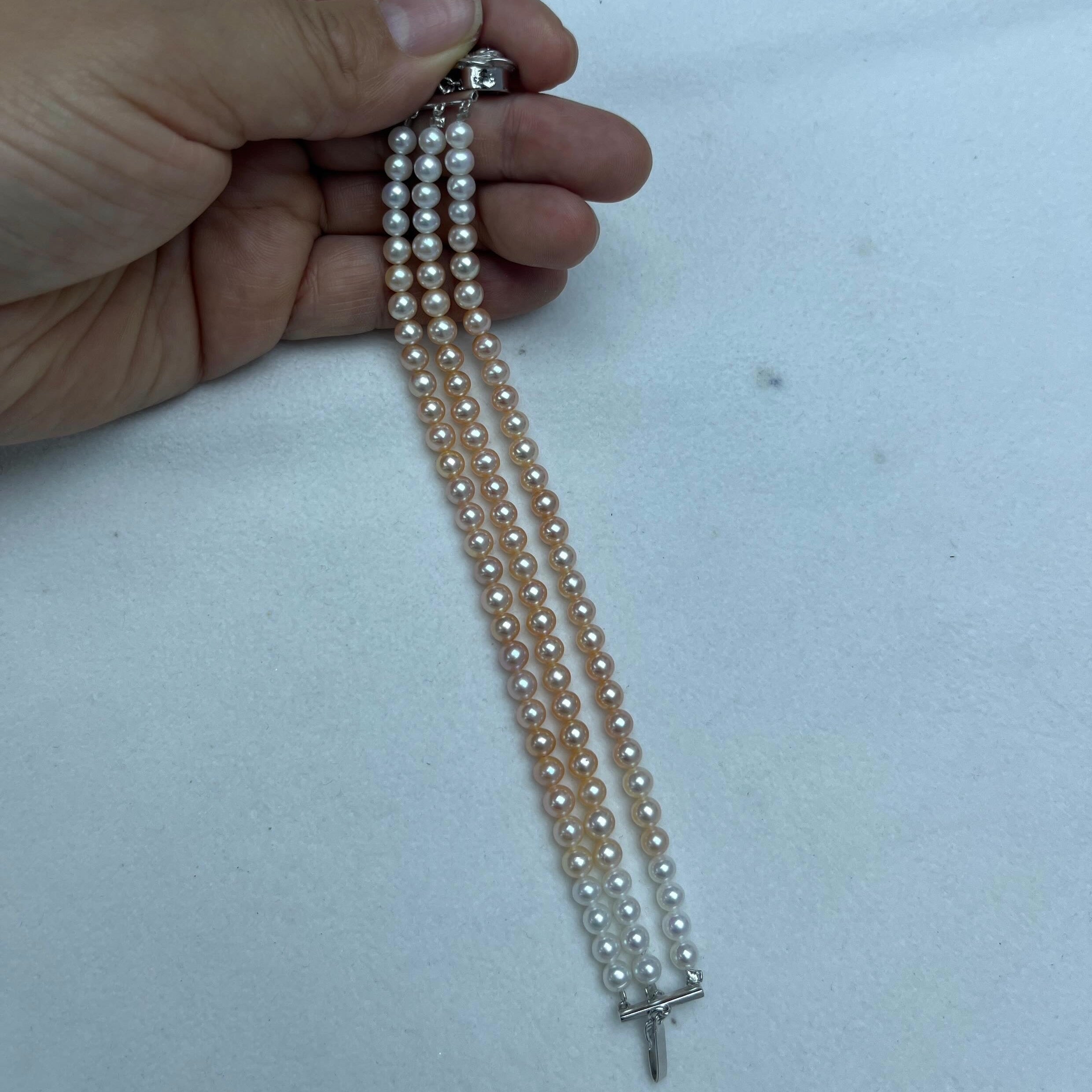 6-7mm Gradient colors White and Orange Round Pearl Bracelet for Modern Designer