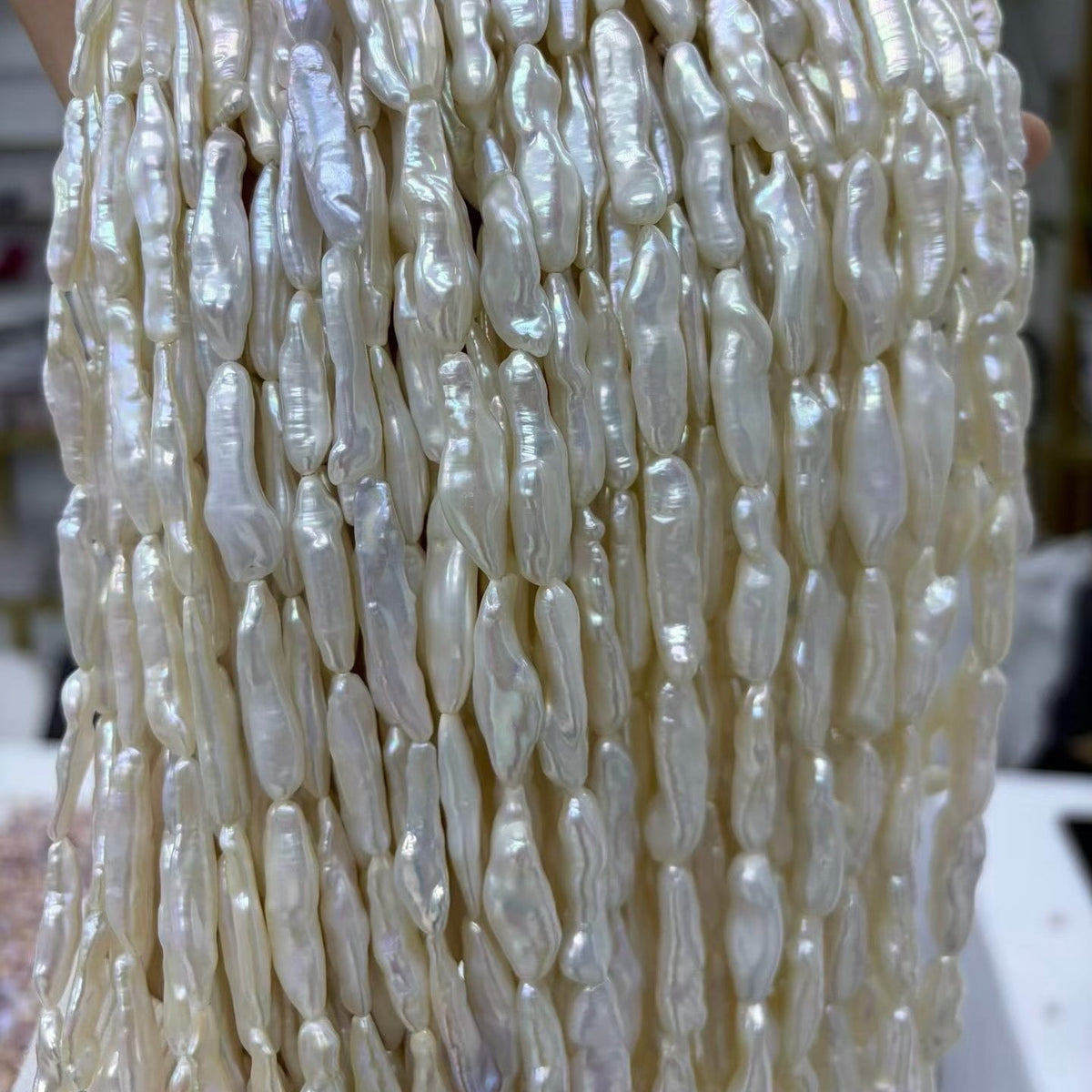6-8x18mm-biwa-pearl-strands-white