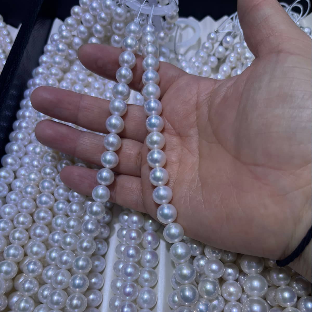 8–9mm Round Freshwater Pearl Strand-4A