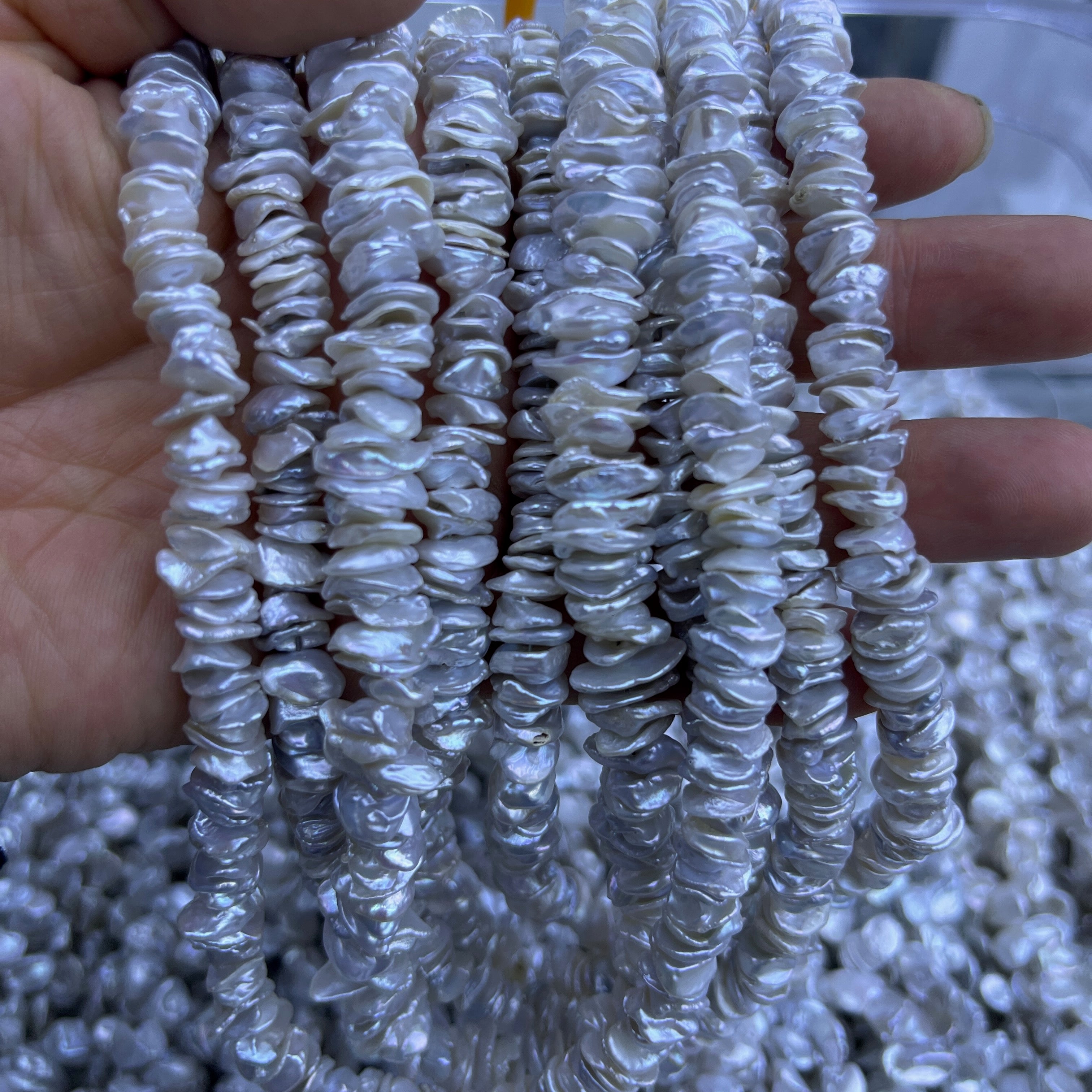 8-9mm keshi pearl strand drill on center grey_