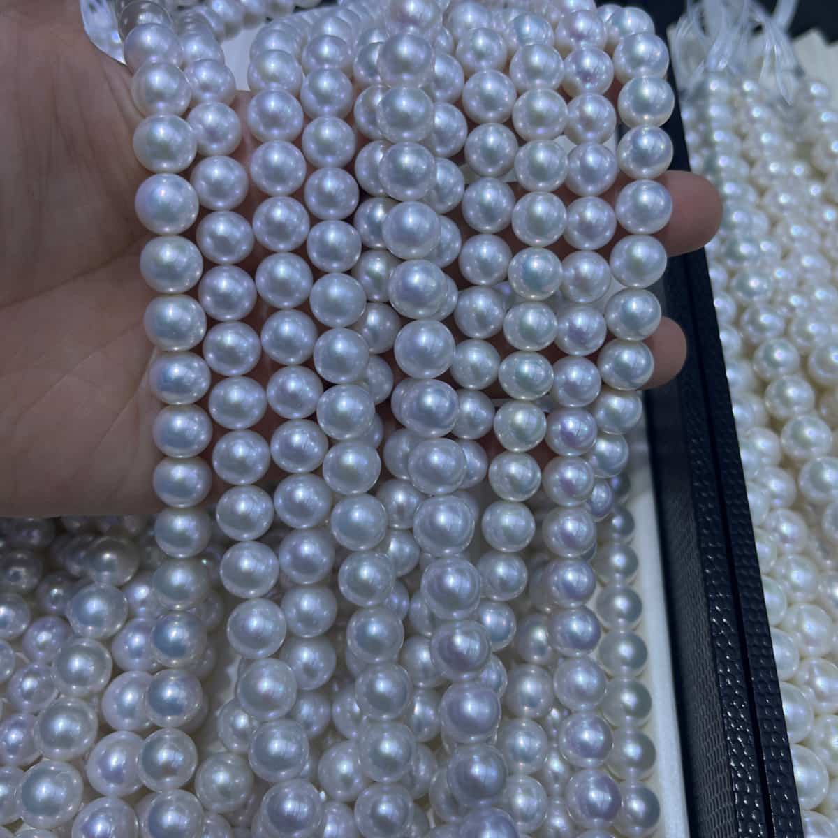 9-10mm round pearl strands