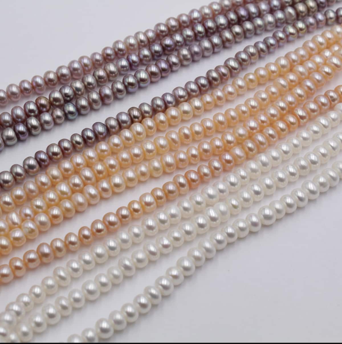 button pearl strand wholesale