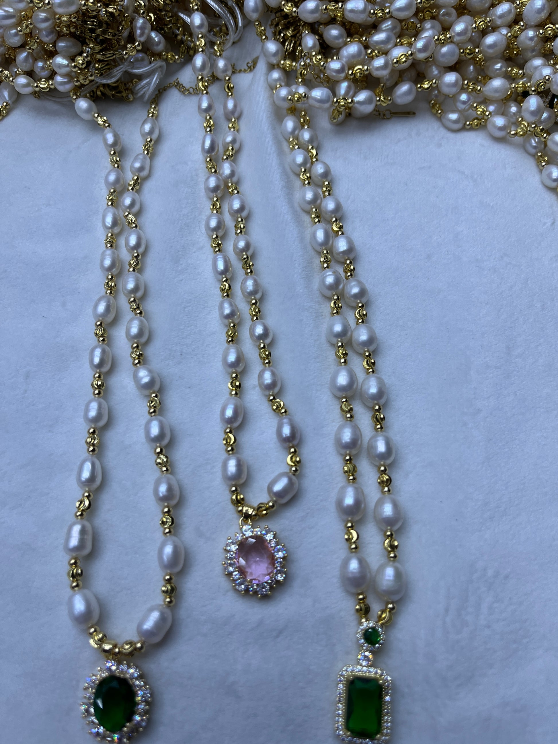 pearl necklace with stone pendant wholesale